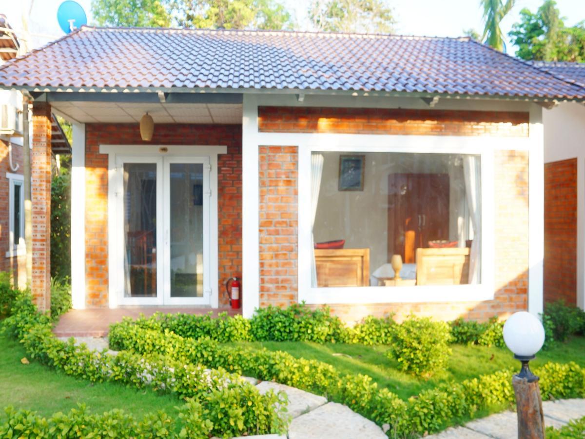 Her Bungalow Фу Куок Екстериор снимка