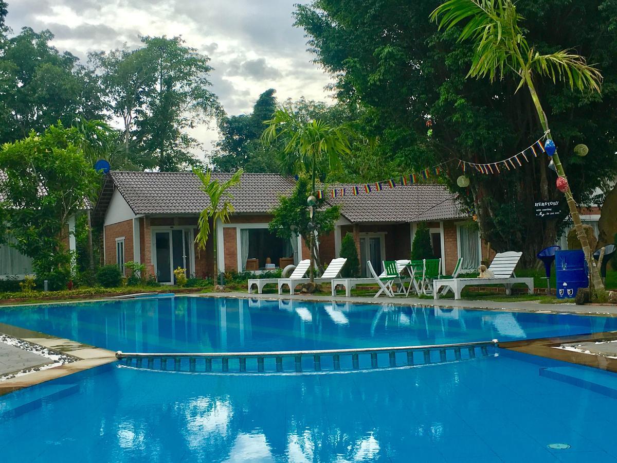 Her Bungalow Фу Куок Екстериор снимка