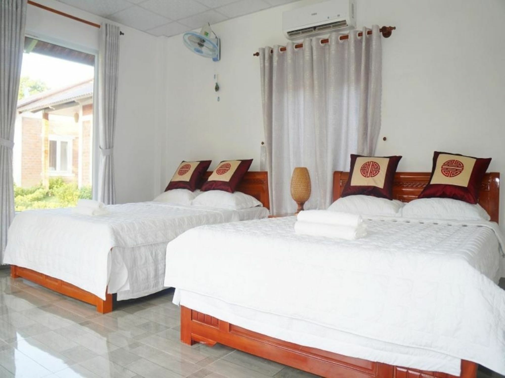 Her Bungalow Фу Куок Екстериор снимка