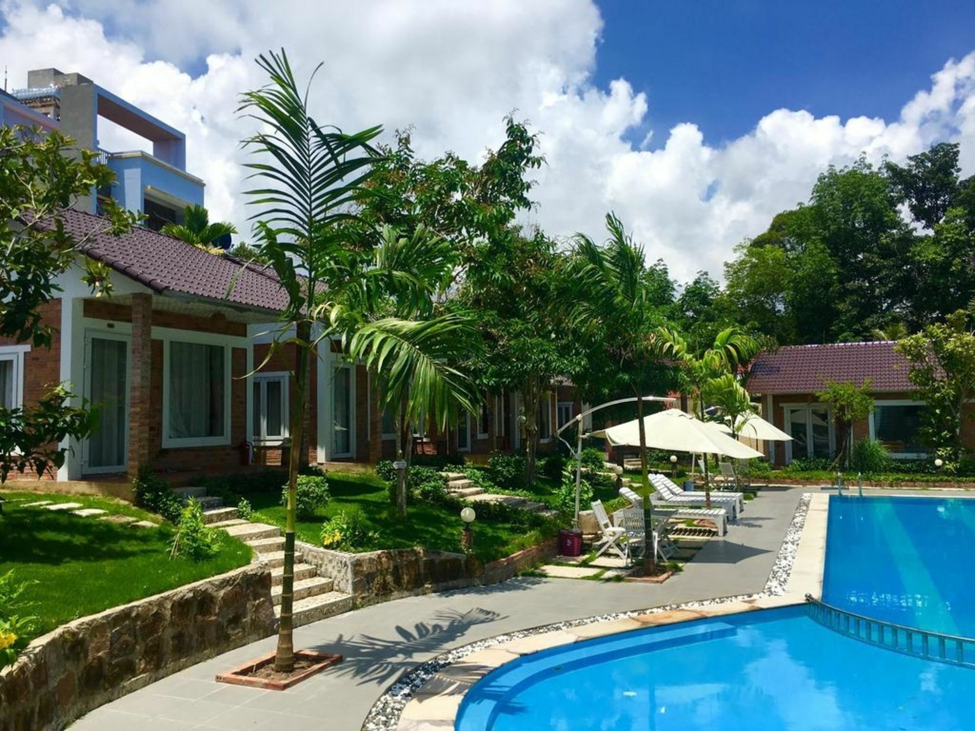 Her Bungalow Фу Куок Екстериор снимка